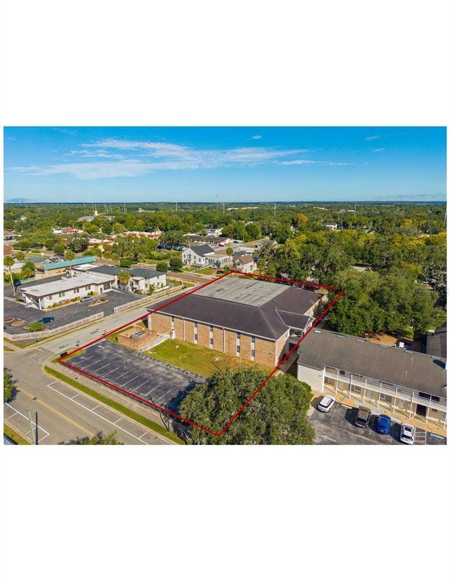1019 W MAIN STREET, Leesburg, FL 34748 1019 W MAIN STREET, Leesburg, FL 34748