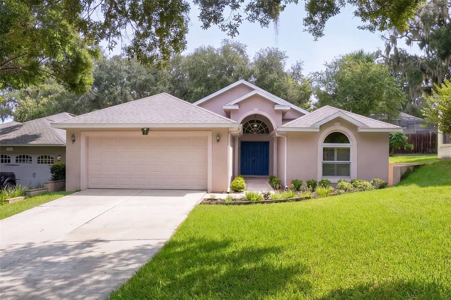 Property photo for 71 ORANGE BLOSSOM DRIVE, Eustis, FL