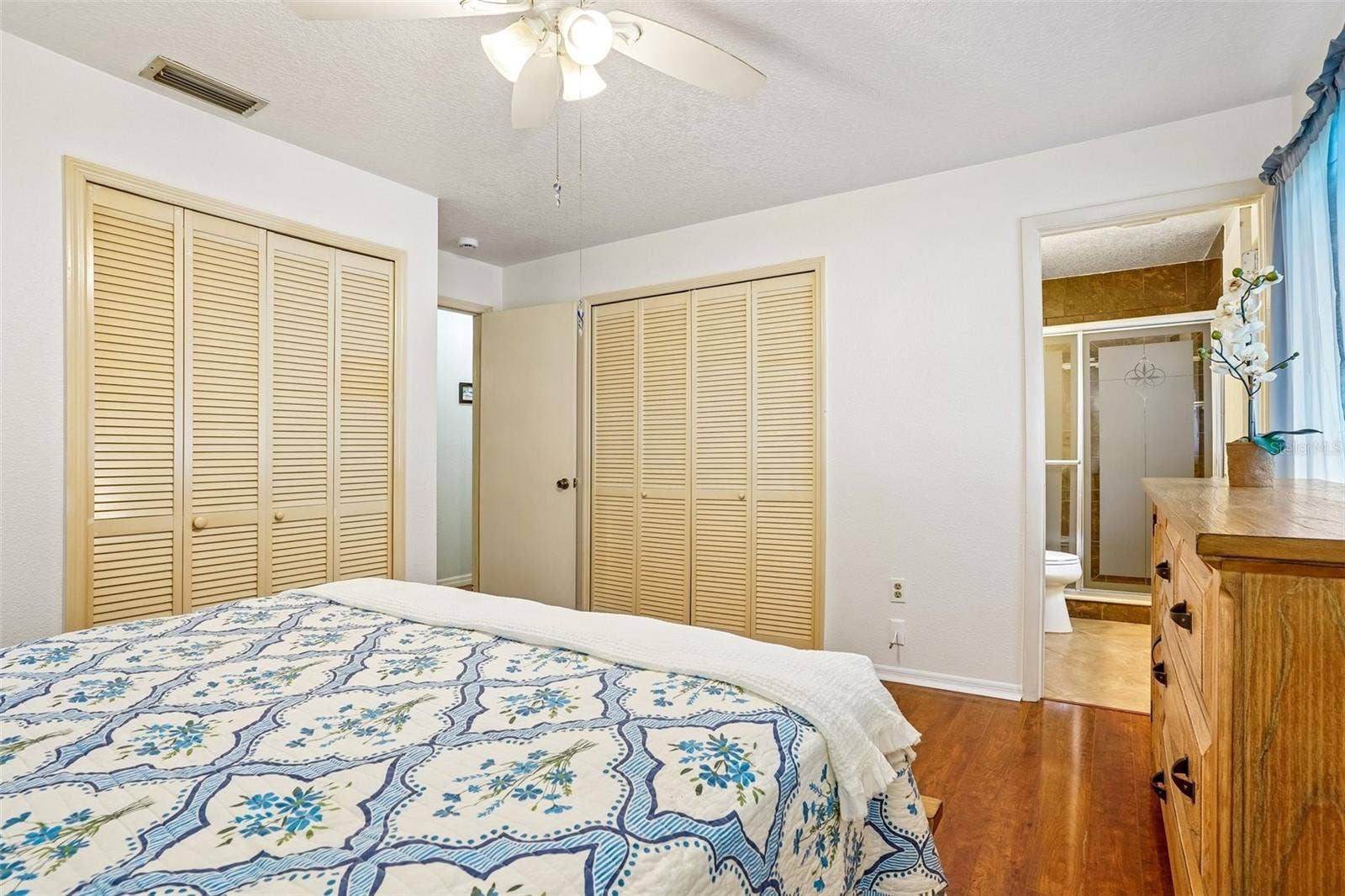101 W LEMON STREET, Lady Lake, FL 32159 101 W LEMON STREET, Lady Lake, FL 32159