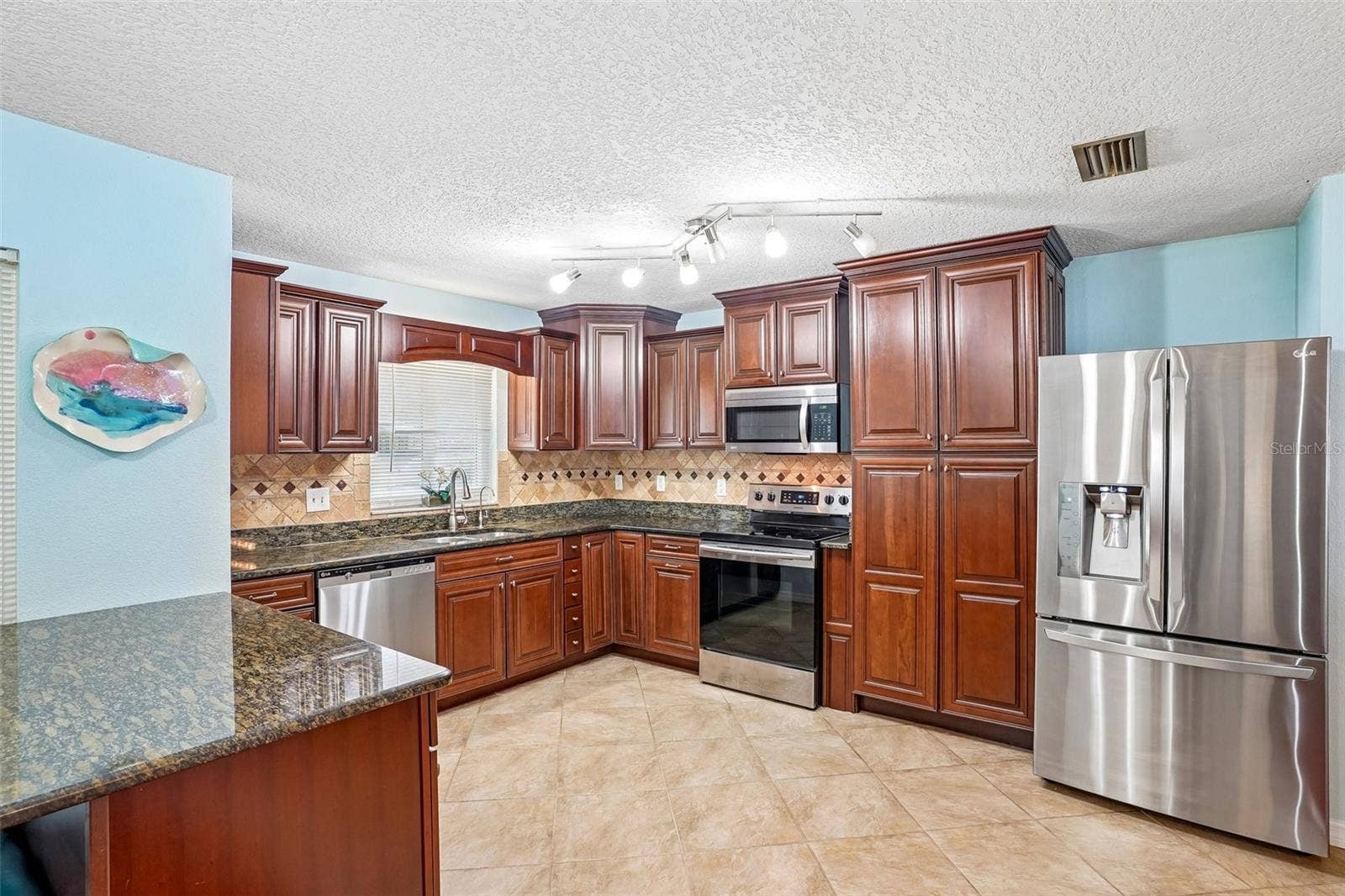 101 W LEMON STREET, Lady Lake, FL 32159 101 W LEMON STREET, Lady Lake, FL 32159