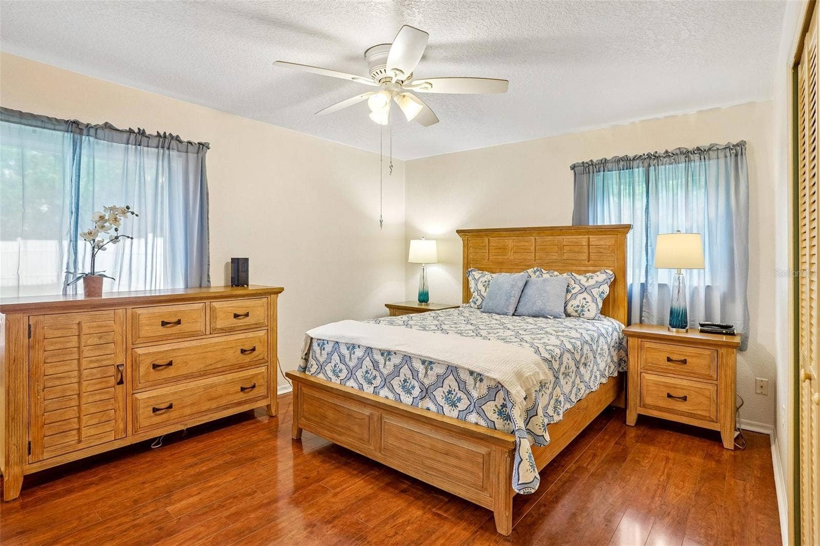 101 W LEMON STREET, Lady Lake, FL 32159 101 W LEMON STREET, Lady Lake, FL 32159