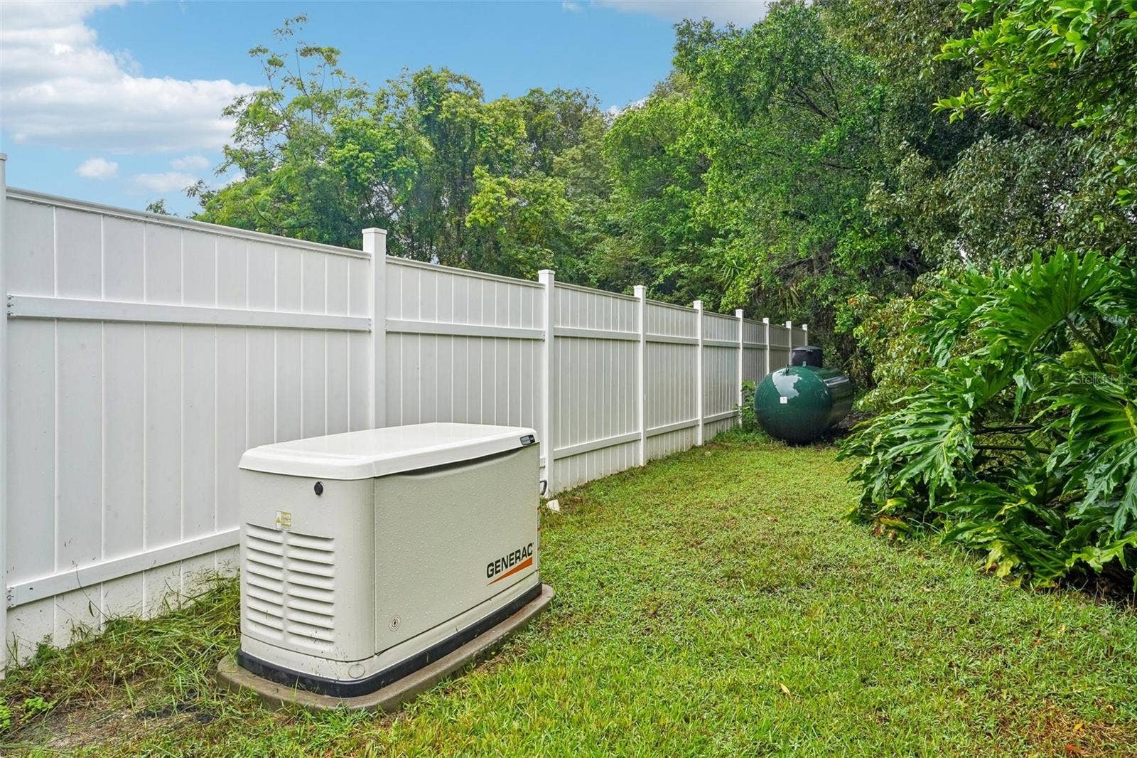 101 W LEMON STREET, Lady Lake, FL 32159 101 W LEMON STREET, Lady Lake, FL 32159