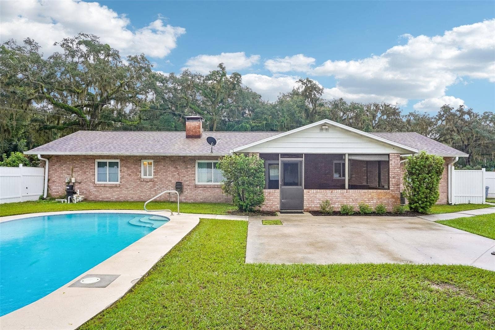101 W LEMON STREET, Lady Lake, FL 32159 101 W LEMON STREET, Lady Lake, FL 32159