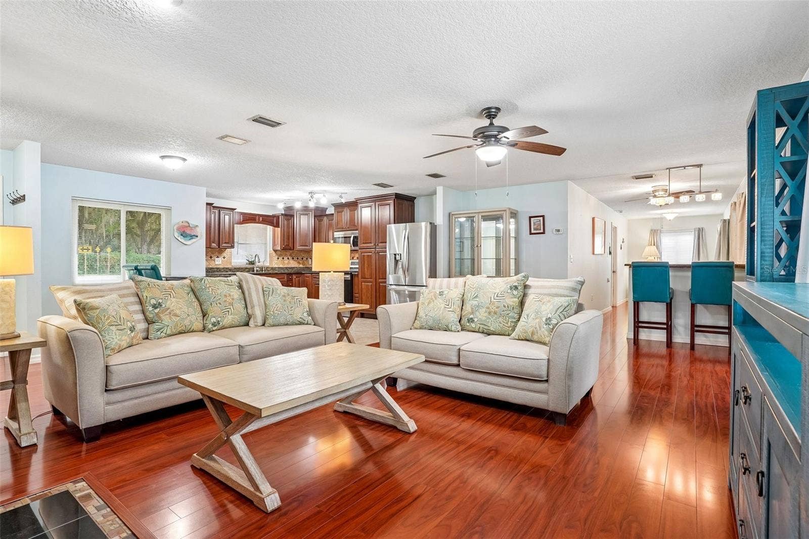 101 W LEMON STREET, Lady Lake, FL 32159 101 W LEMON STREET, Lady Lake, FL 32159
