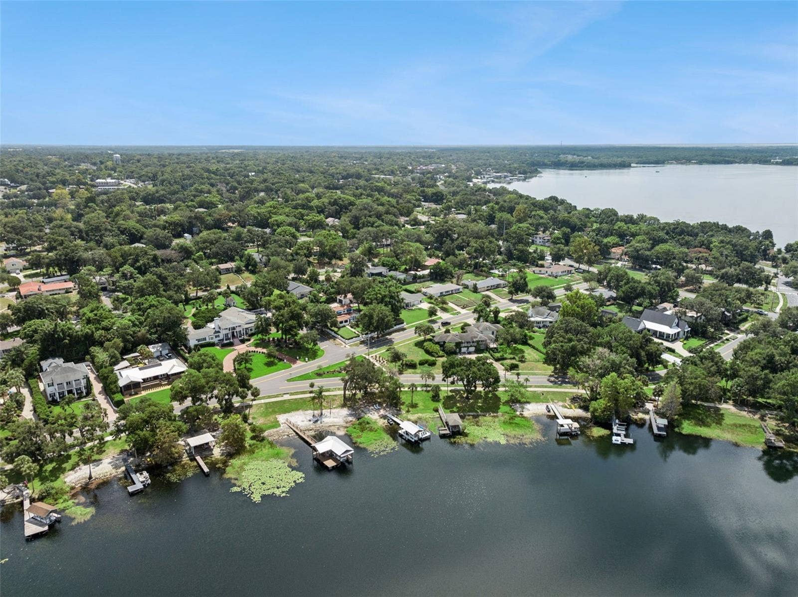 1325 OVERLOOK DRIVE, Mount Dora, FL 32757 1325 OVERLOOK DRIVE, Mount Dora, FL 32757
