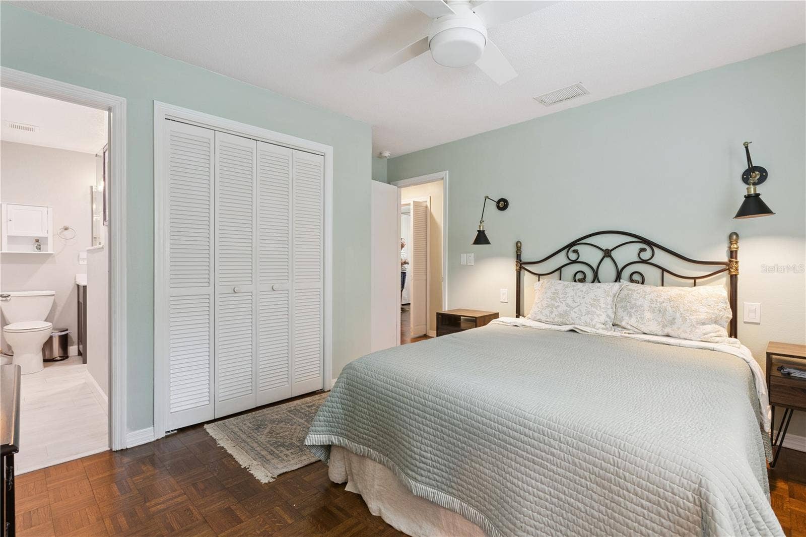 1325 OVERLOOK DRIVE, Mount Dora, FL 32757 Primary bedroom