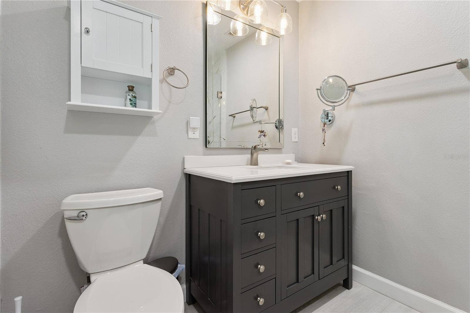 1325 OVERLOOK DRIVE, Mount Dora, FL 32757 Primary bath