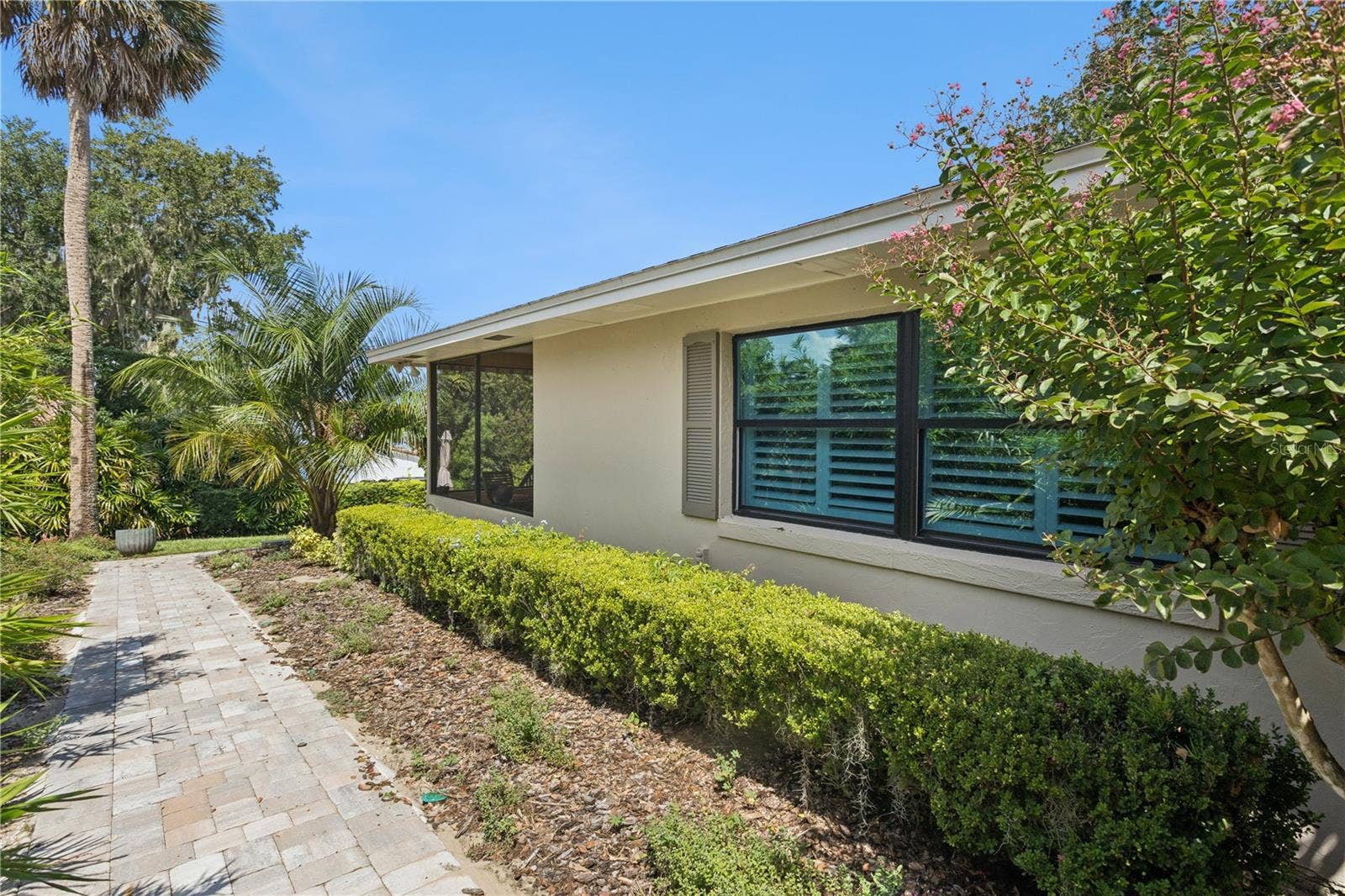 1325 OVERLOOK DRIVE, Mount Dora, FL 32757 1325 OVERLOOK DRIVE, Mount Dora, FL 32757