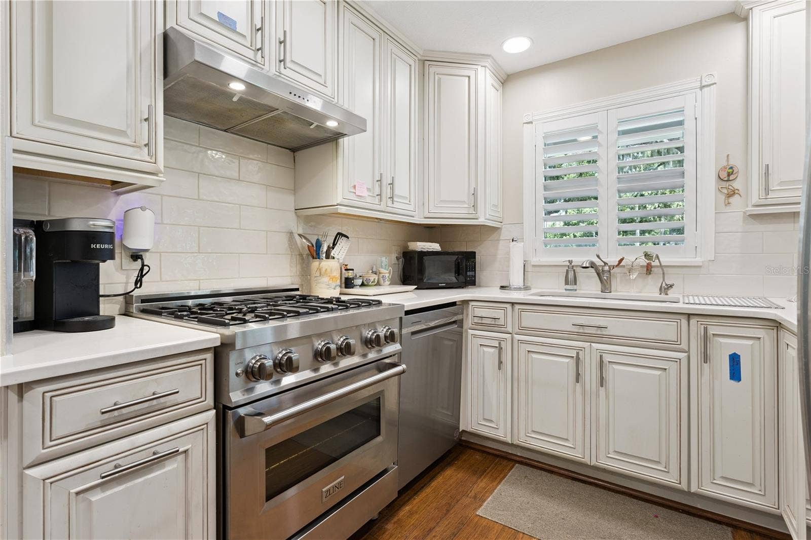1325 OVERLOOK DRIVE, Mount Dora, FL 32757 1325 OVERLOOK DRIVE, Mount Dora, FL 32757