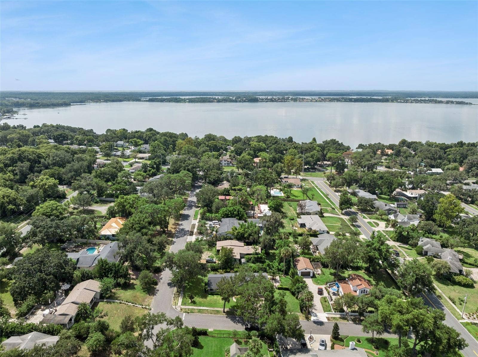 1325 OVERLOOK DRIVE, Mount Dora, FL 32757 1325 OVERLOOK DRIVE, Mount Dora, FL 32757