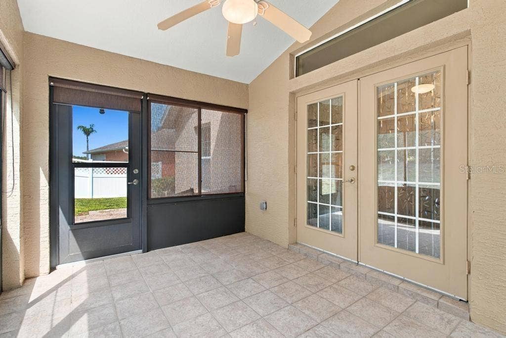 81 GOLFVIEW CIRCLE, Umatilla, FL 32784 Florida-Sun Room