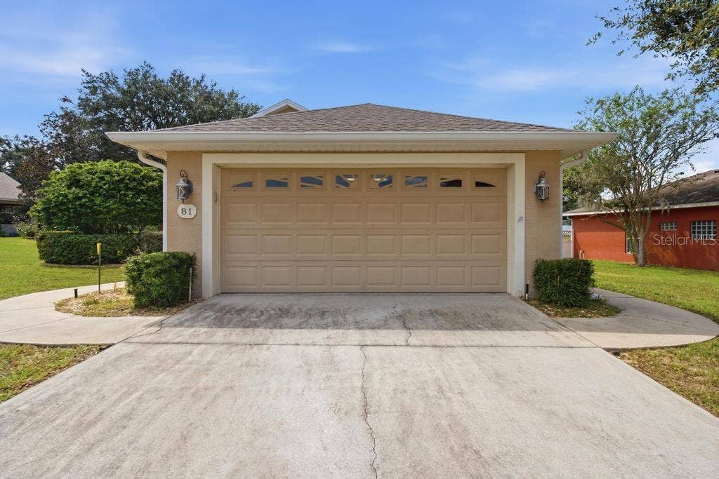 81 GOLFVIEW CIRCLE, Umatilla, FL 32784 2 Car Garage
