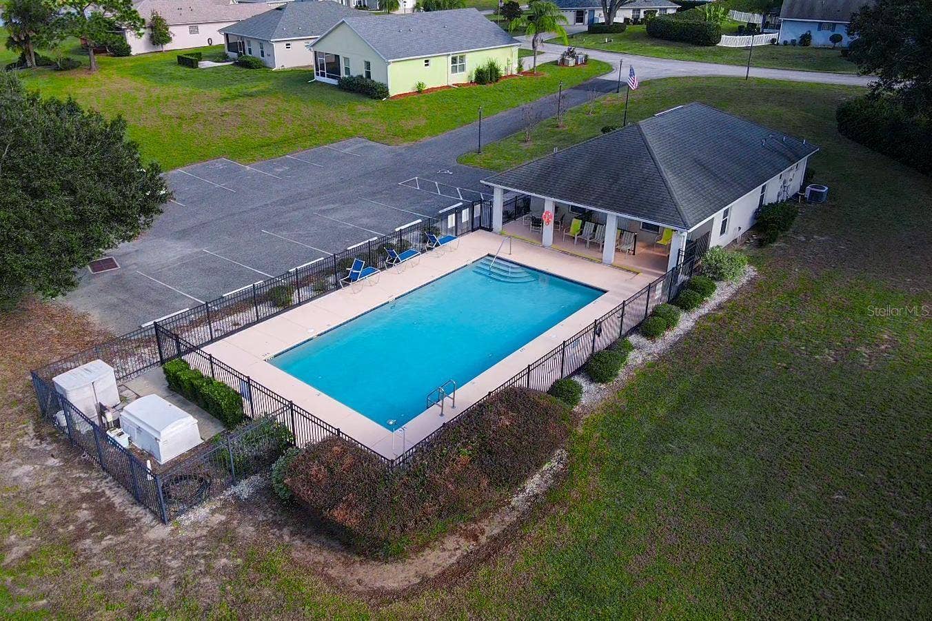 81 GOLFVIEW CIRCLE, Umatilla, FL 32784 Community Facilities
