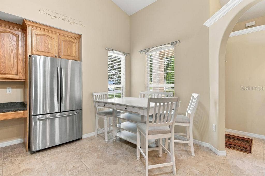 81 GOLFVIEW CIRCLE, Umatilla, FL 32784 Eat In Kitchen