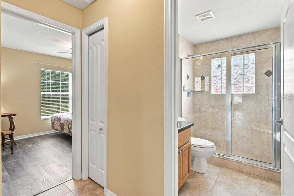 81 GOLFVIEW CIRCLE, Umatilla, FL 32784 Split Plan Hall BR 2 Bath 2