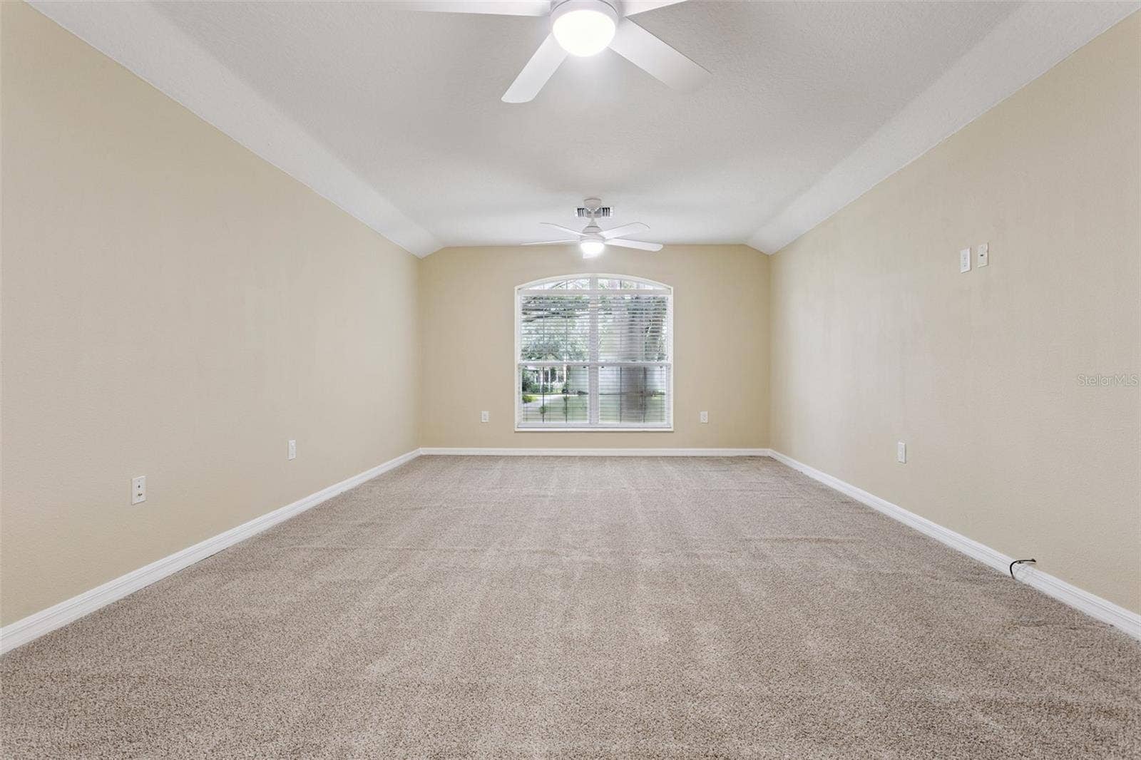 949 HAWK LANDING, Fruitland Park, FL 34731 949 HAWK LANDING, Fruitland Park, FL 34731