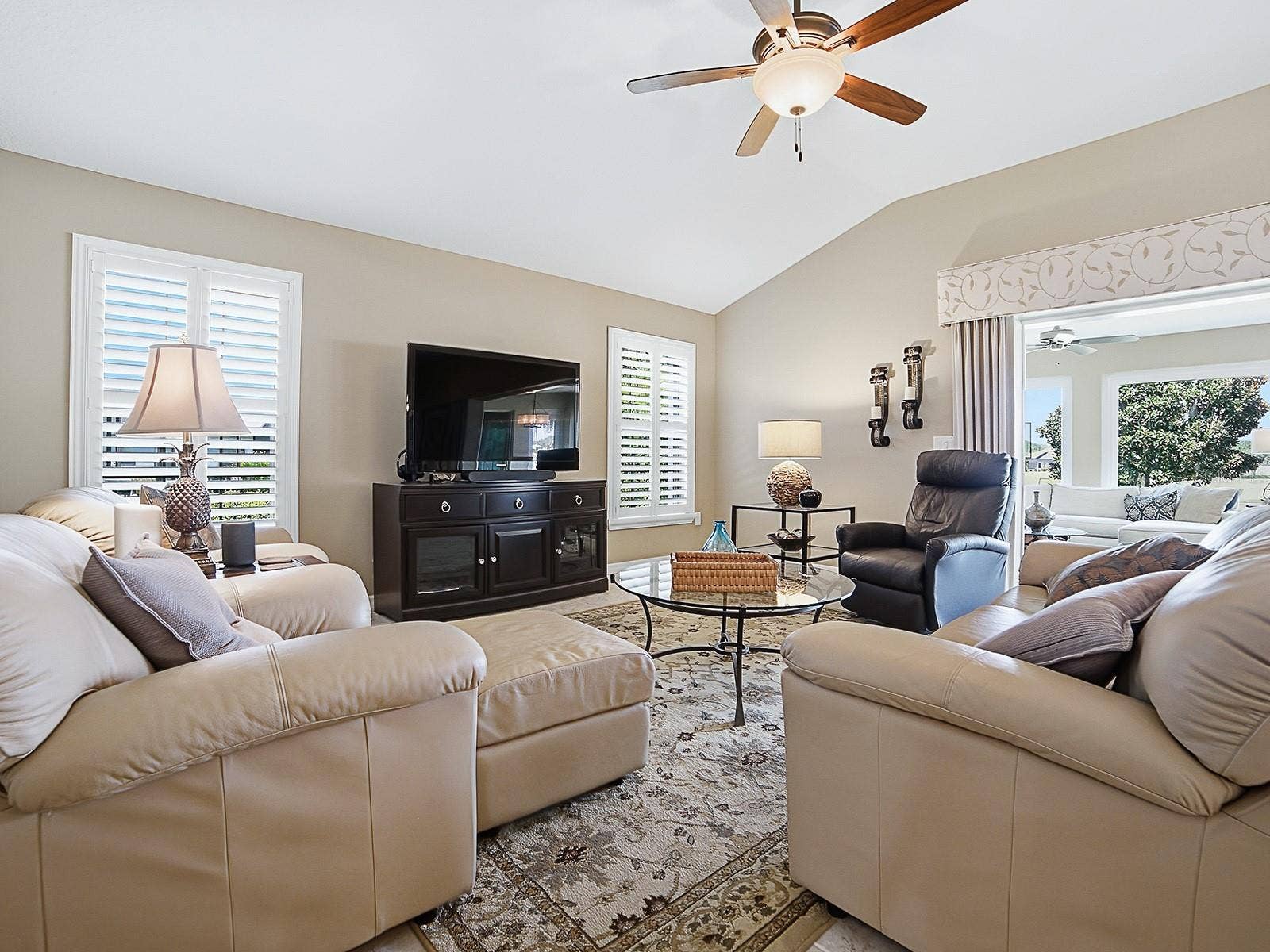 2269 KINCORD COURT, The Villages, FL 32162 2269 KINCORD COURT, The Villages, FL 32162