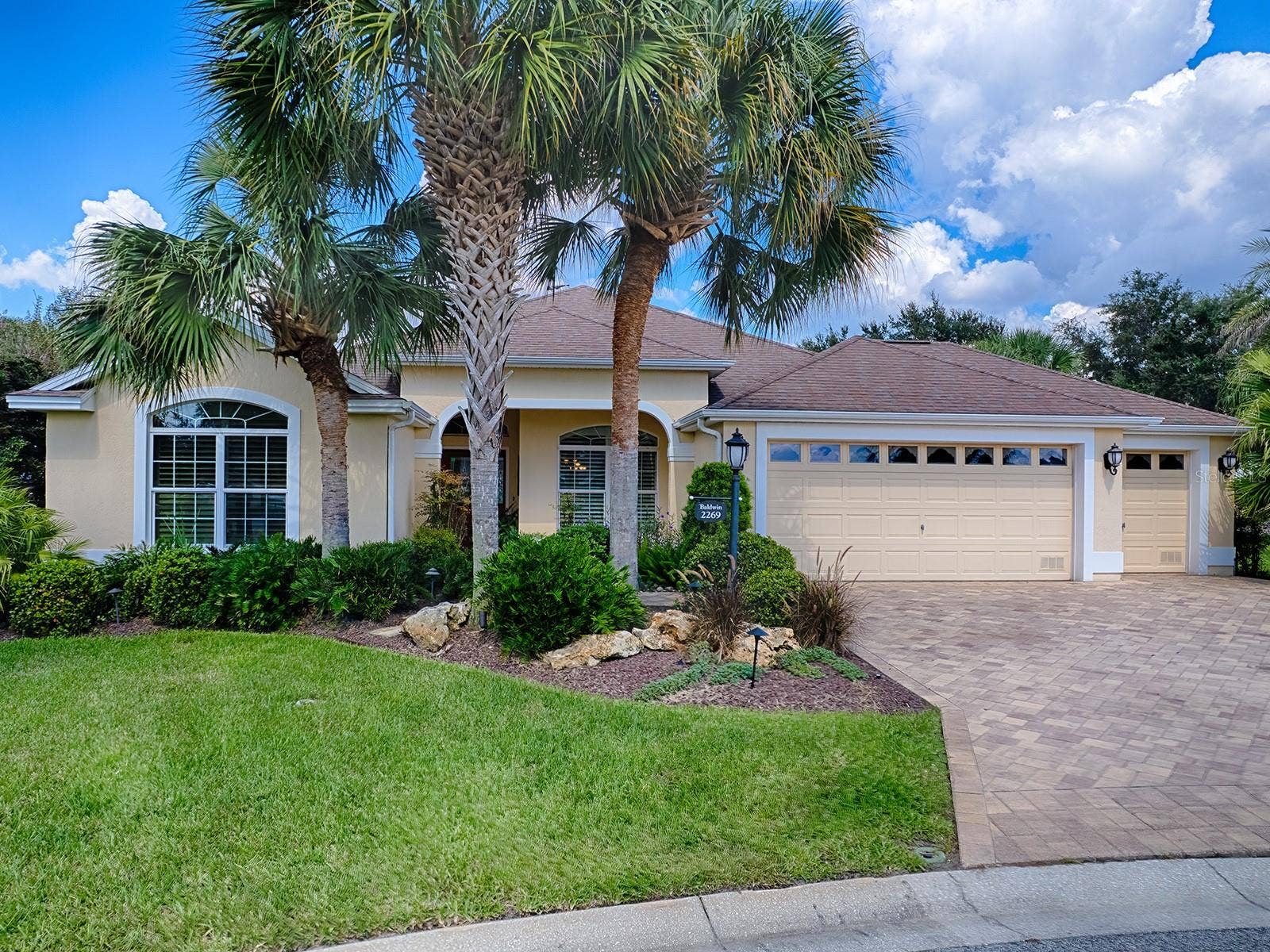 2269 KINCORD COURT, The Villages, FL 32162 Front of home