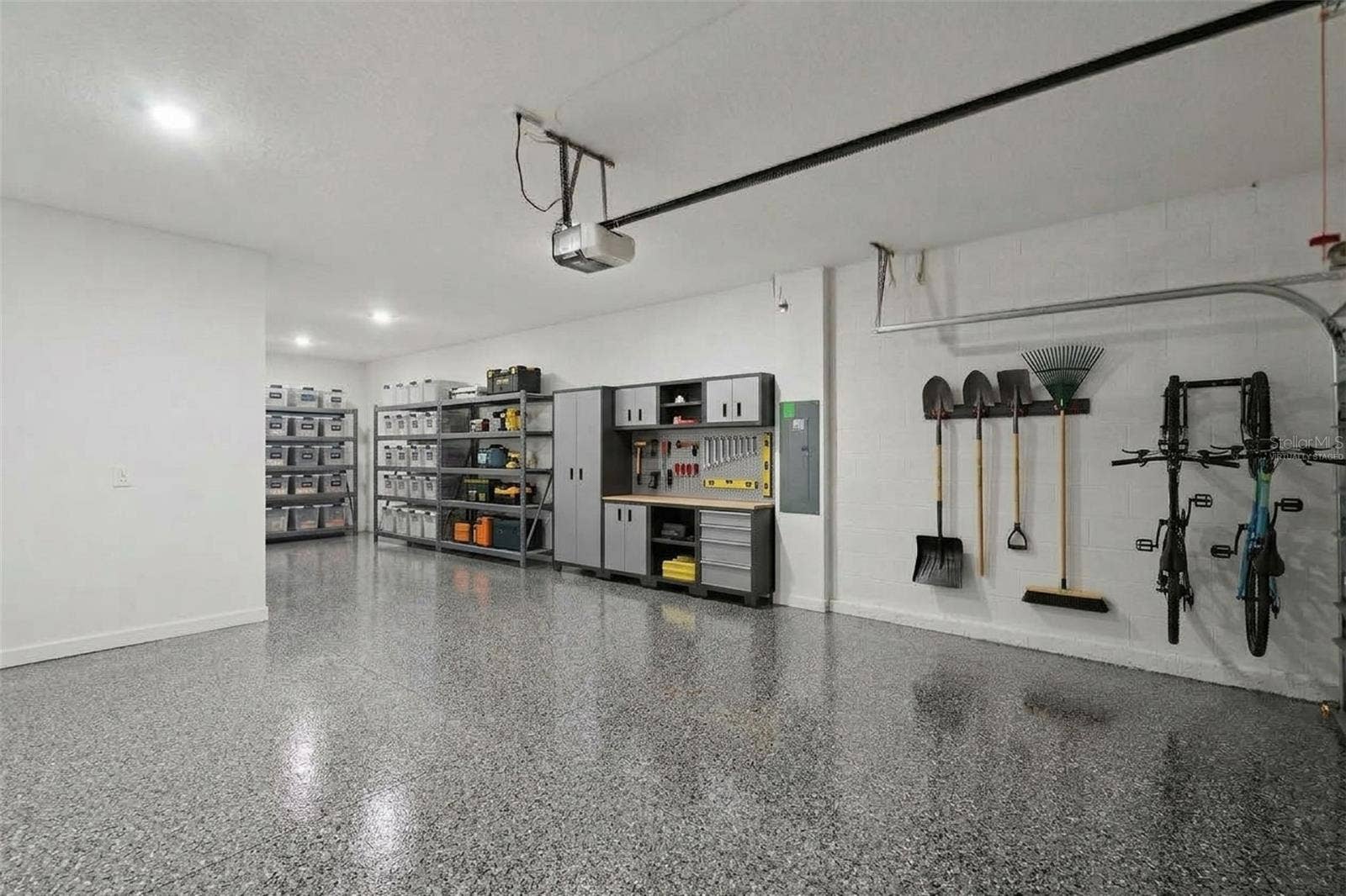 6175 SHAVASANA RD ROAD, Clermont, FL 34714 Virtually staged 3 car tandem garage 10'11" x 19' and 20' x 20'7"