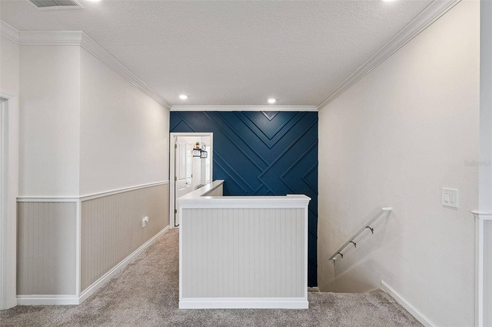 6175 SHAVASANA RD ROAD, Clermont, FL 34714 Upstairs view of accent wall