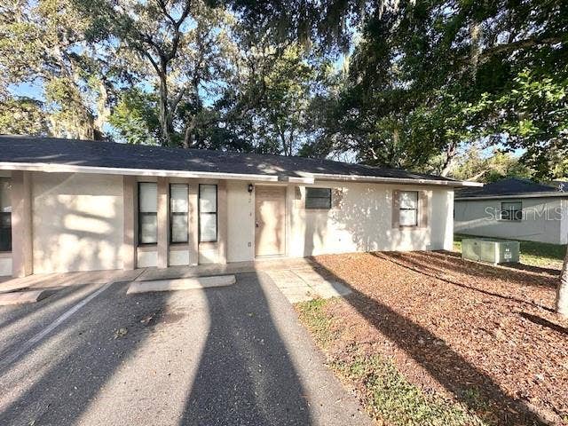 Property photo for 32801 LAKE SQUARE COURT, #2, Leesburg, FL