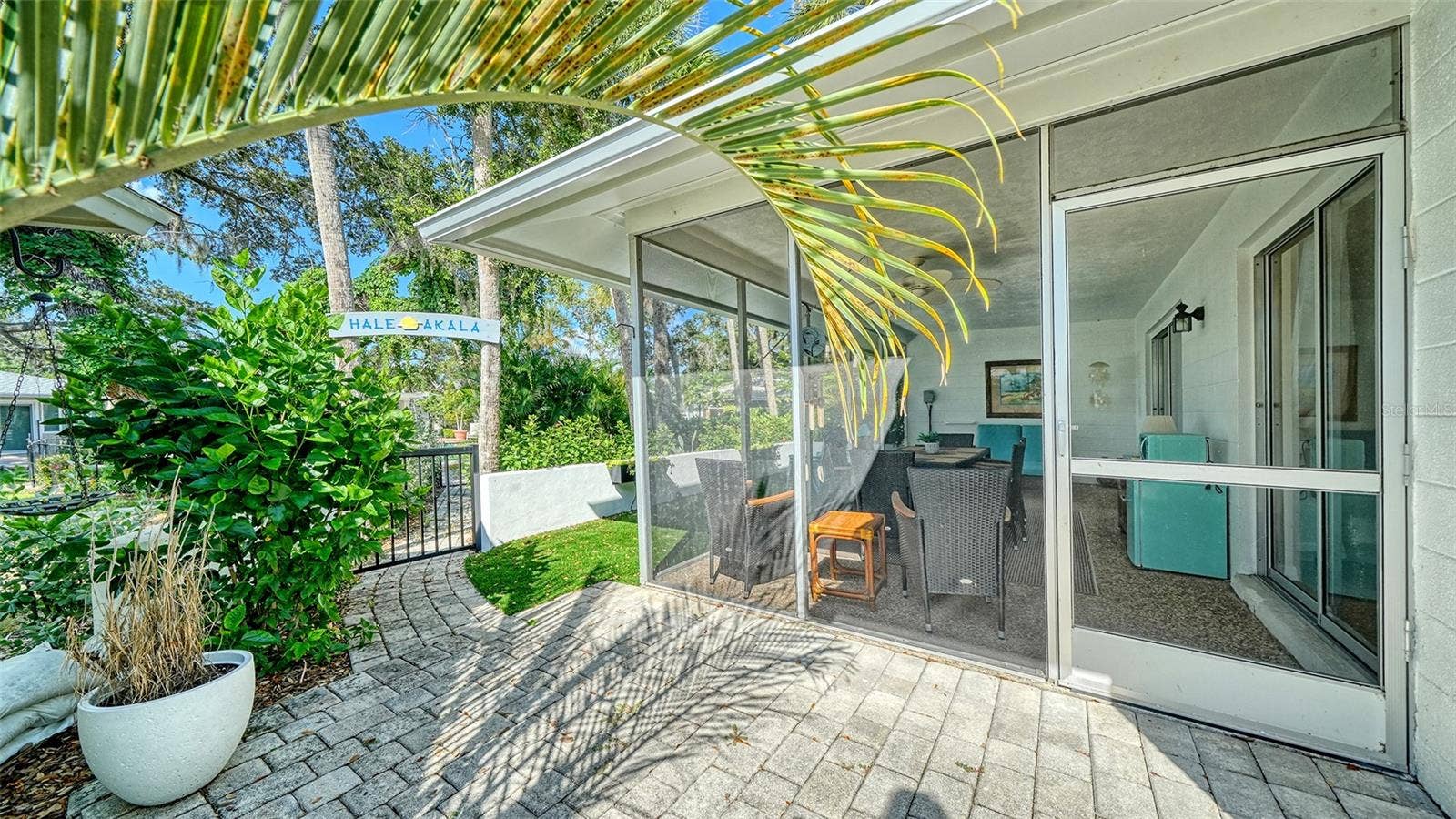 1229 MOONMIST CIRCLE, #P6, Sarasota, FL 34242 Outdoor Grilling Patio