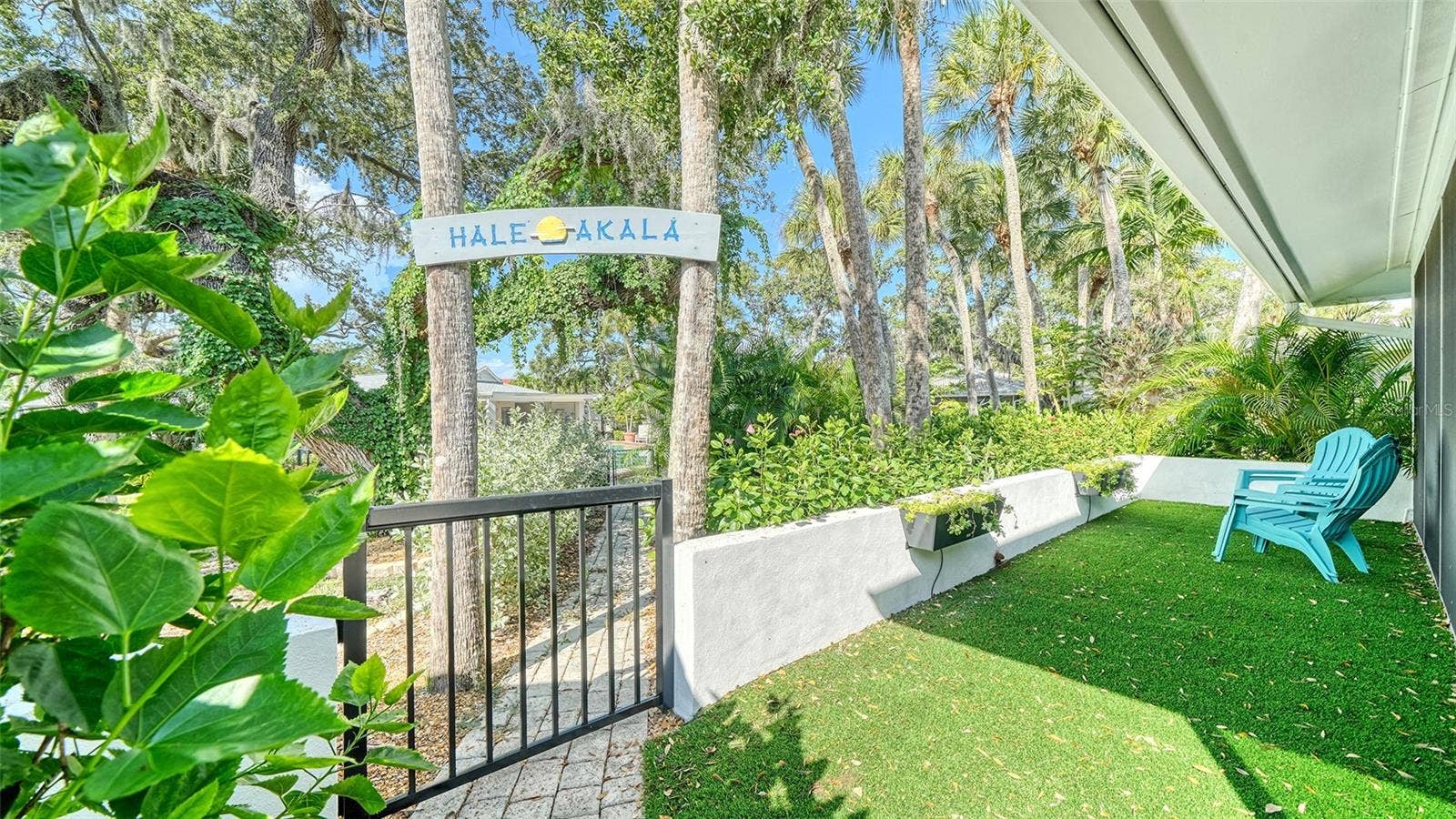 1229 MOONMIST CIRCLE, #P6, Sarasota, FL 34242 Pet Friendly Level Turf