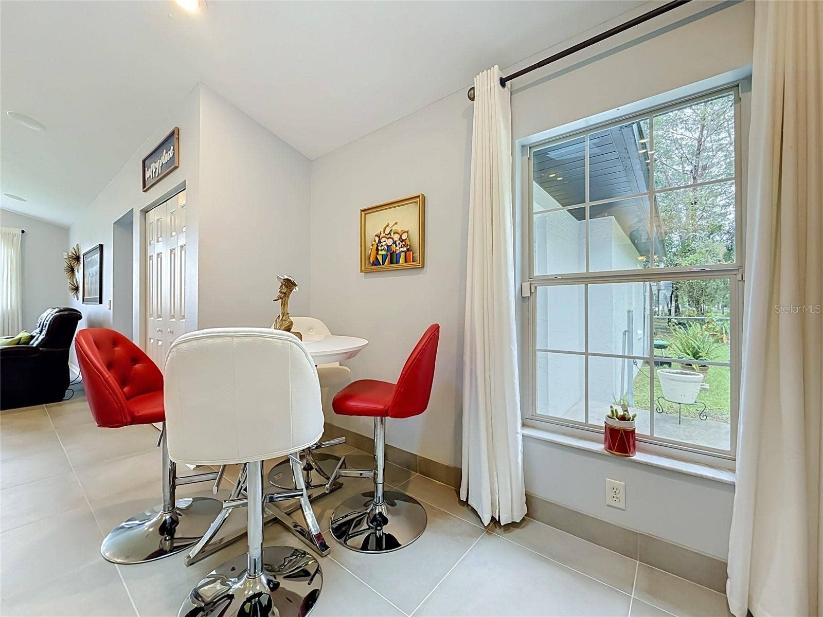 Breakfast Nook