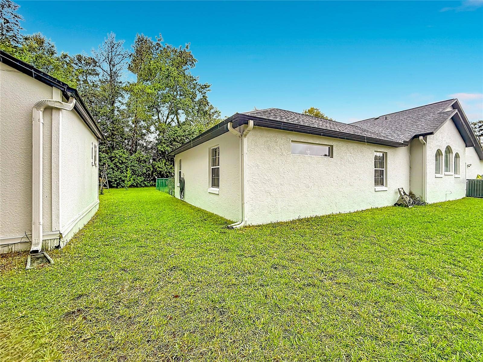 10851 SW 53RD CIRCLE, Ocala, FL 34476