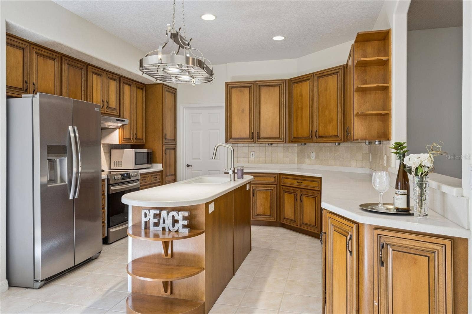 4636 GLEN COE STREET, Leesburg, FL 34748 Kitchen