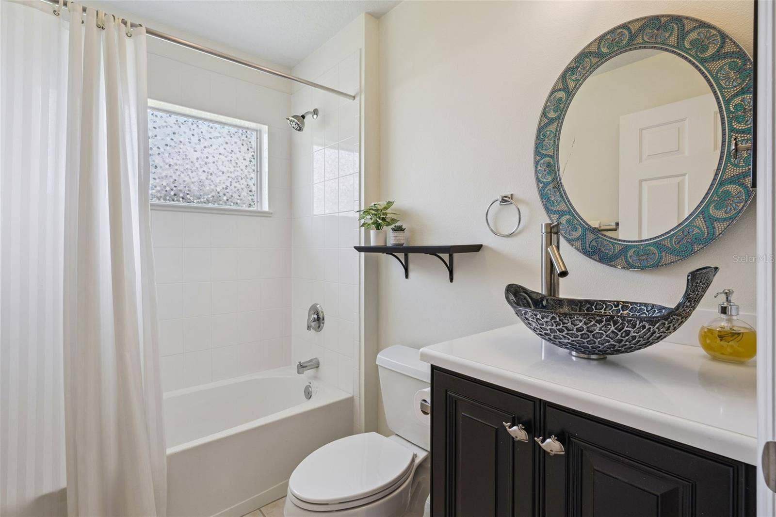 4636 GLEN COE STREET, Leesburg, FL 34748 Bathroom #2