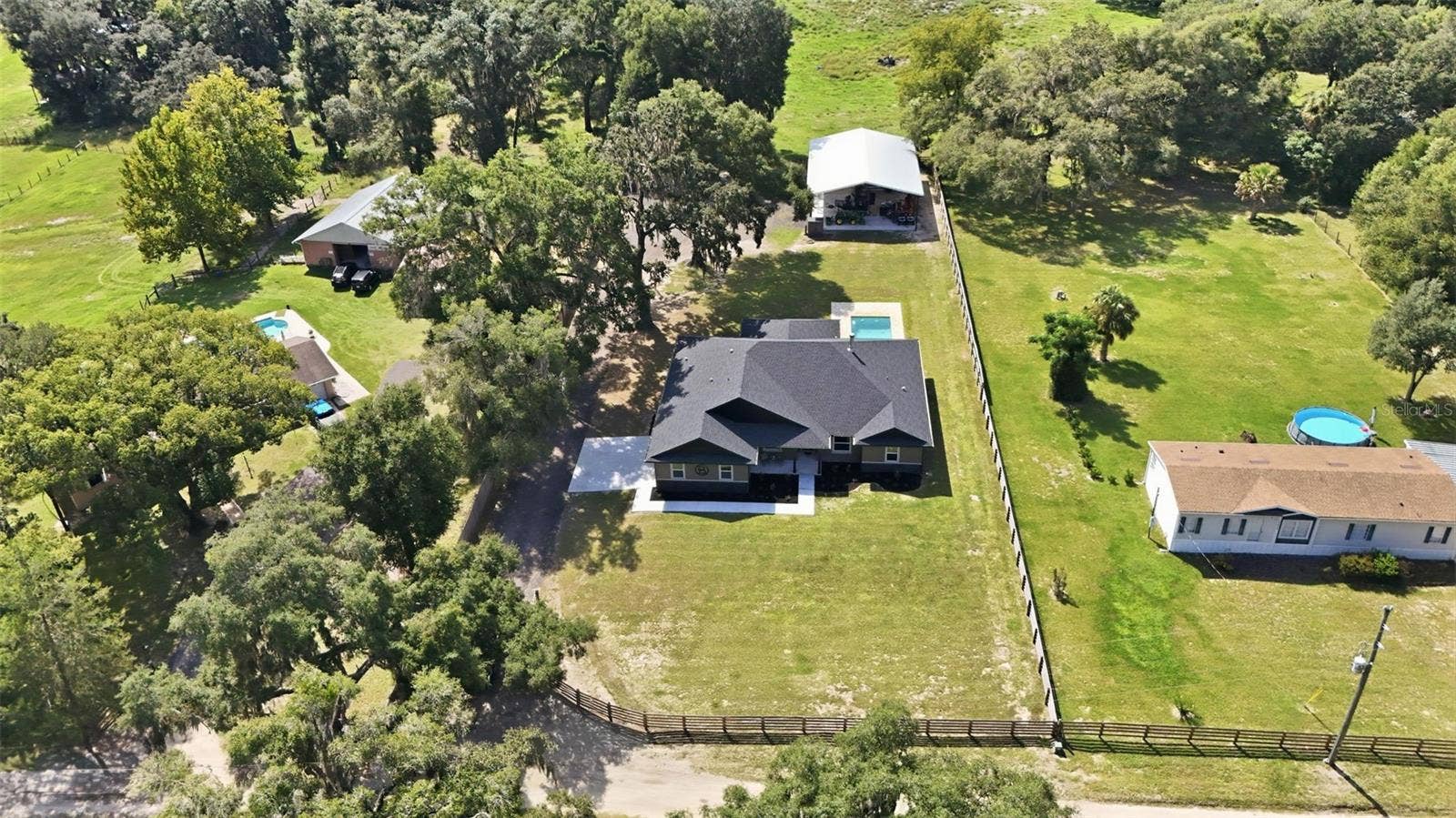 19106 CLAYTON TRAIL, Altoona, FL 32702 19106 CLAYTON TRAIL, Altoona, FL 32702