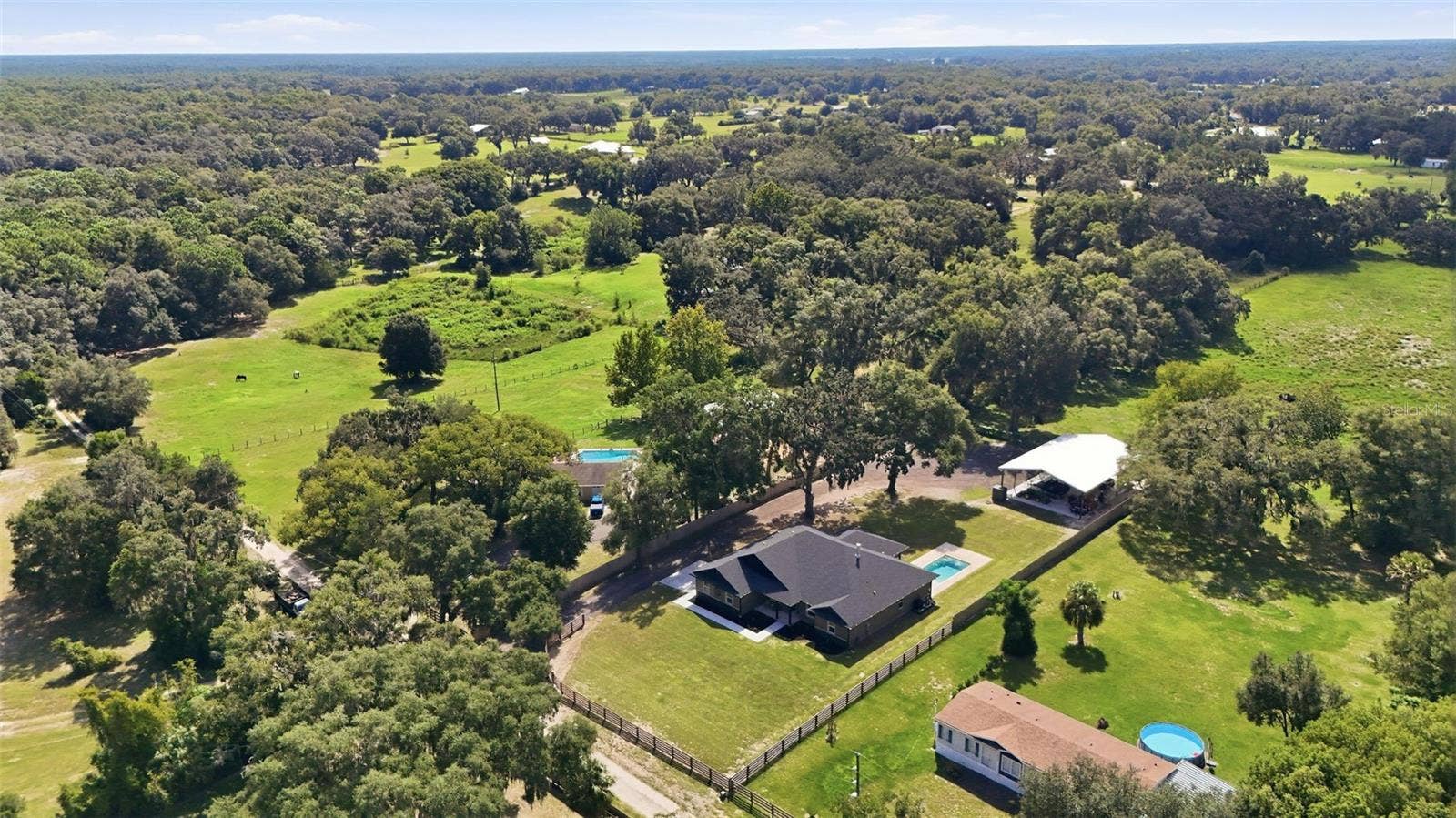 19106 CLAYTON TRAIL, Altoona, FL 32702 19106 CLAYTON TRAIL, Altoona, FL 32702