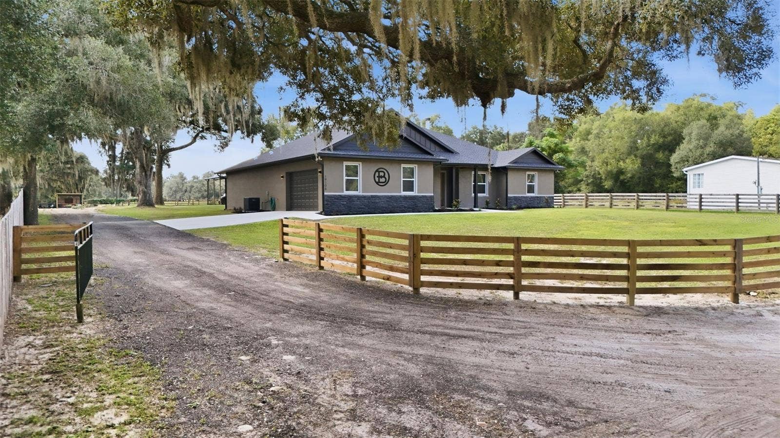 19106 CLAYTON TRAIL, Altoona, FL 32702 19106 CLAYTON TRAIL, Altoona, FL 32702
