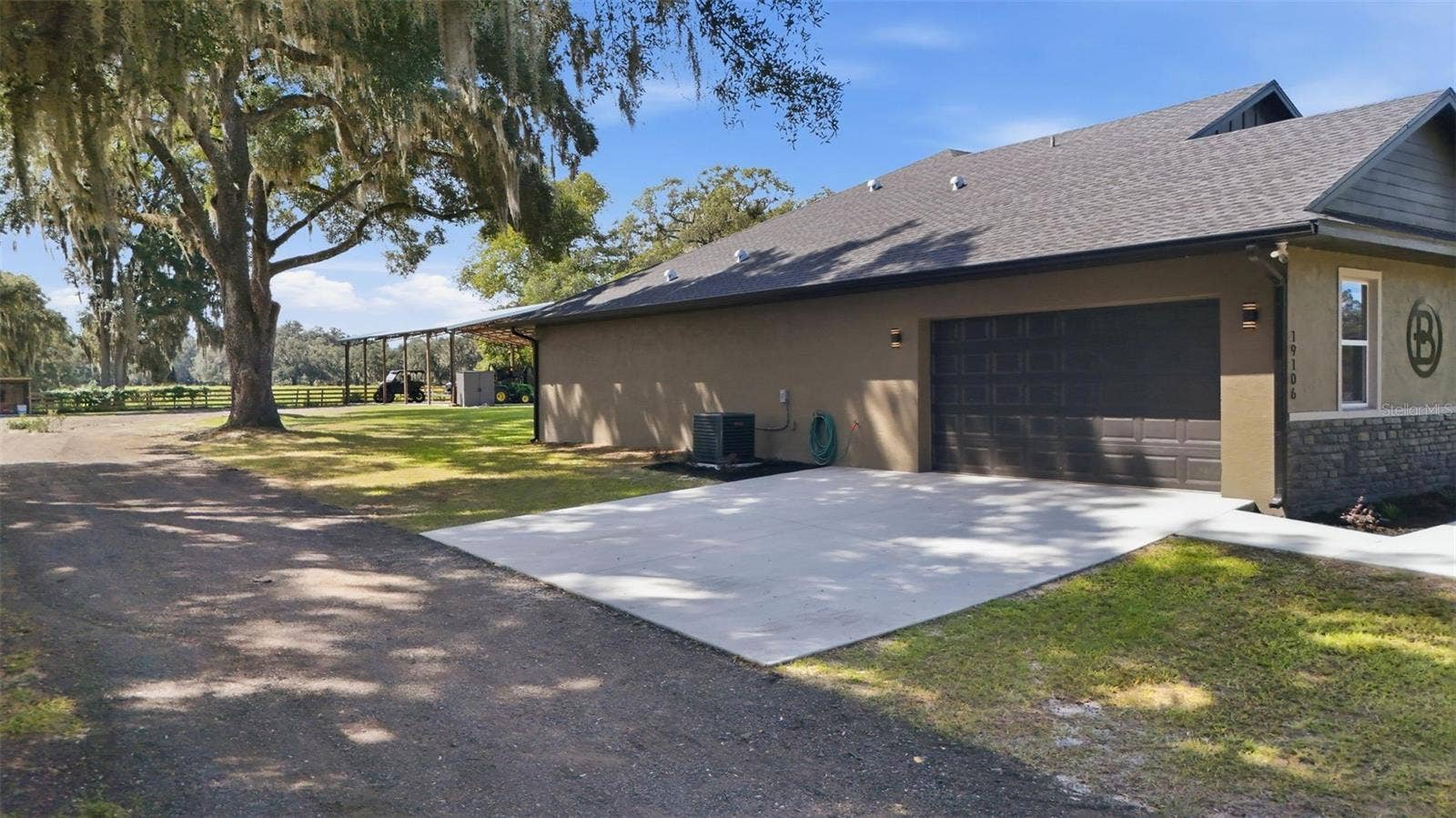 19106 CLAYTON TRAIL, Altoona, FL 32702 19106 CLAYTON TRAIL, Altoona, FL 32702