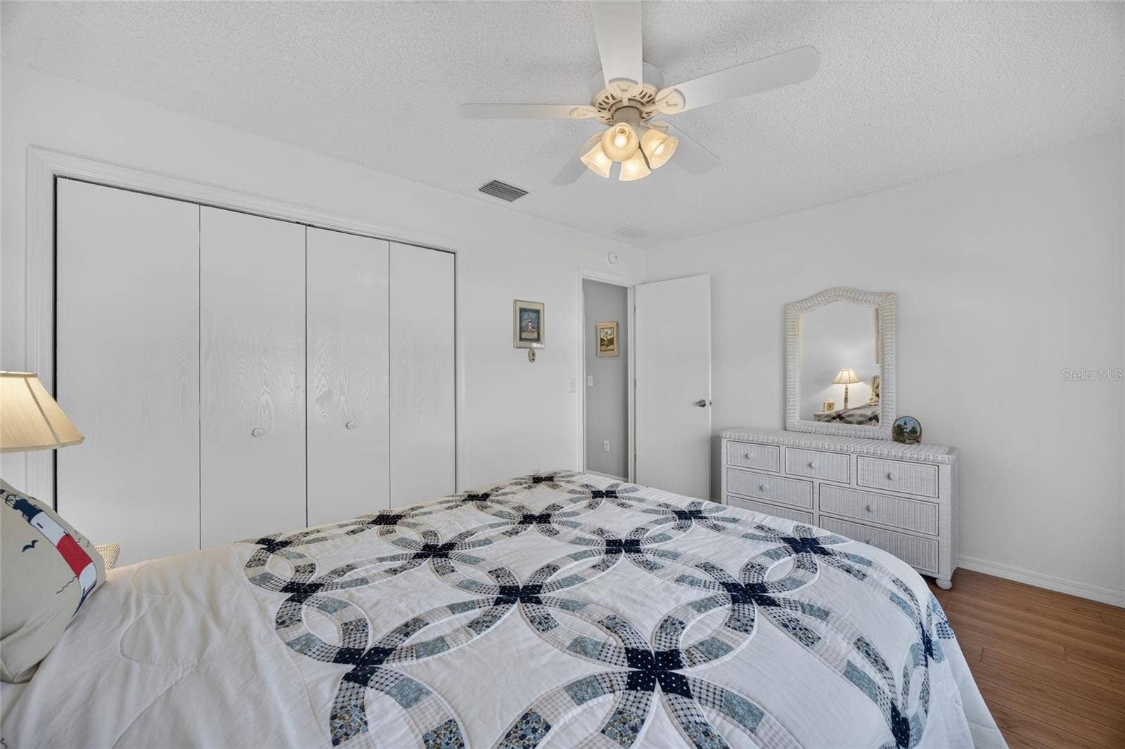 Bedroom 2 with Closet