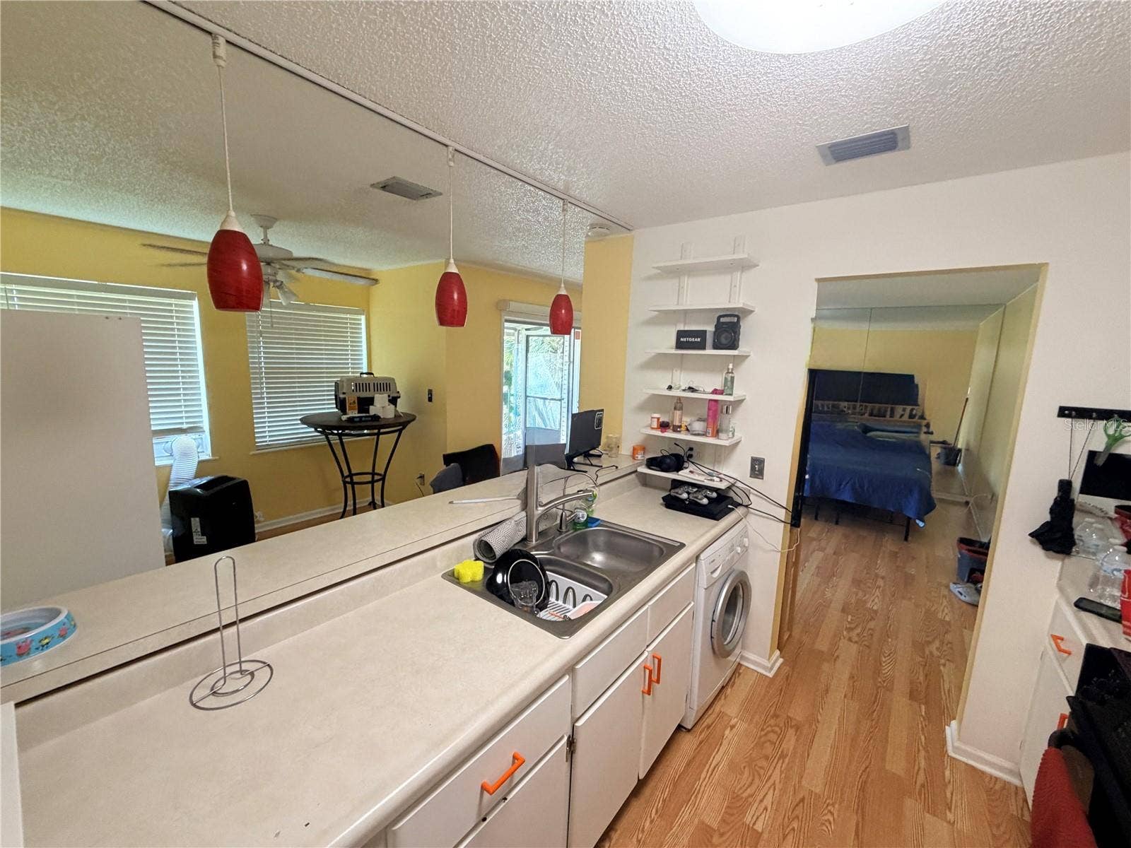 723 PERKINS STREET, #200, Leesburg, FL 34748 723 PERKINS STREET, #200, Leesburg, FL 34748