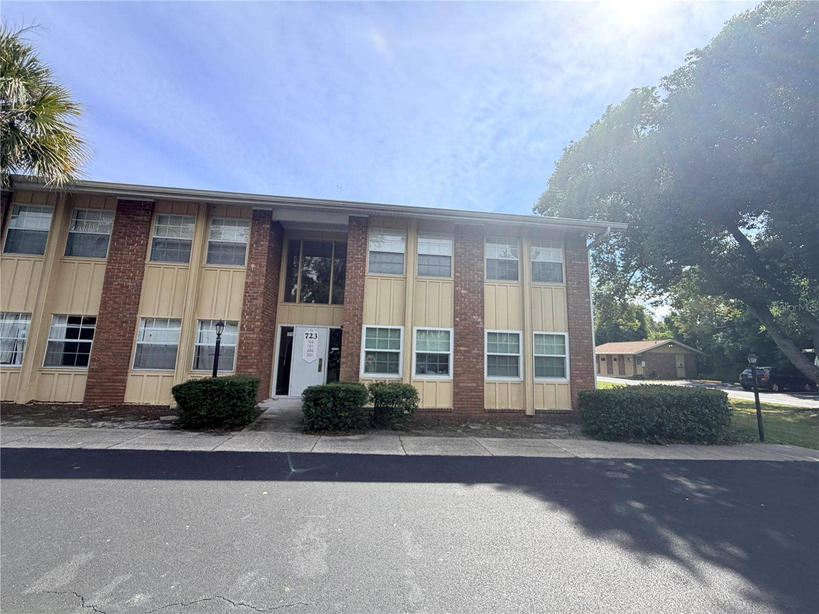 723 PERKINS STREET, #200, Leesburg, FL 34748 723 PERKINS STREET, #200, Leesburg, FL 34748
