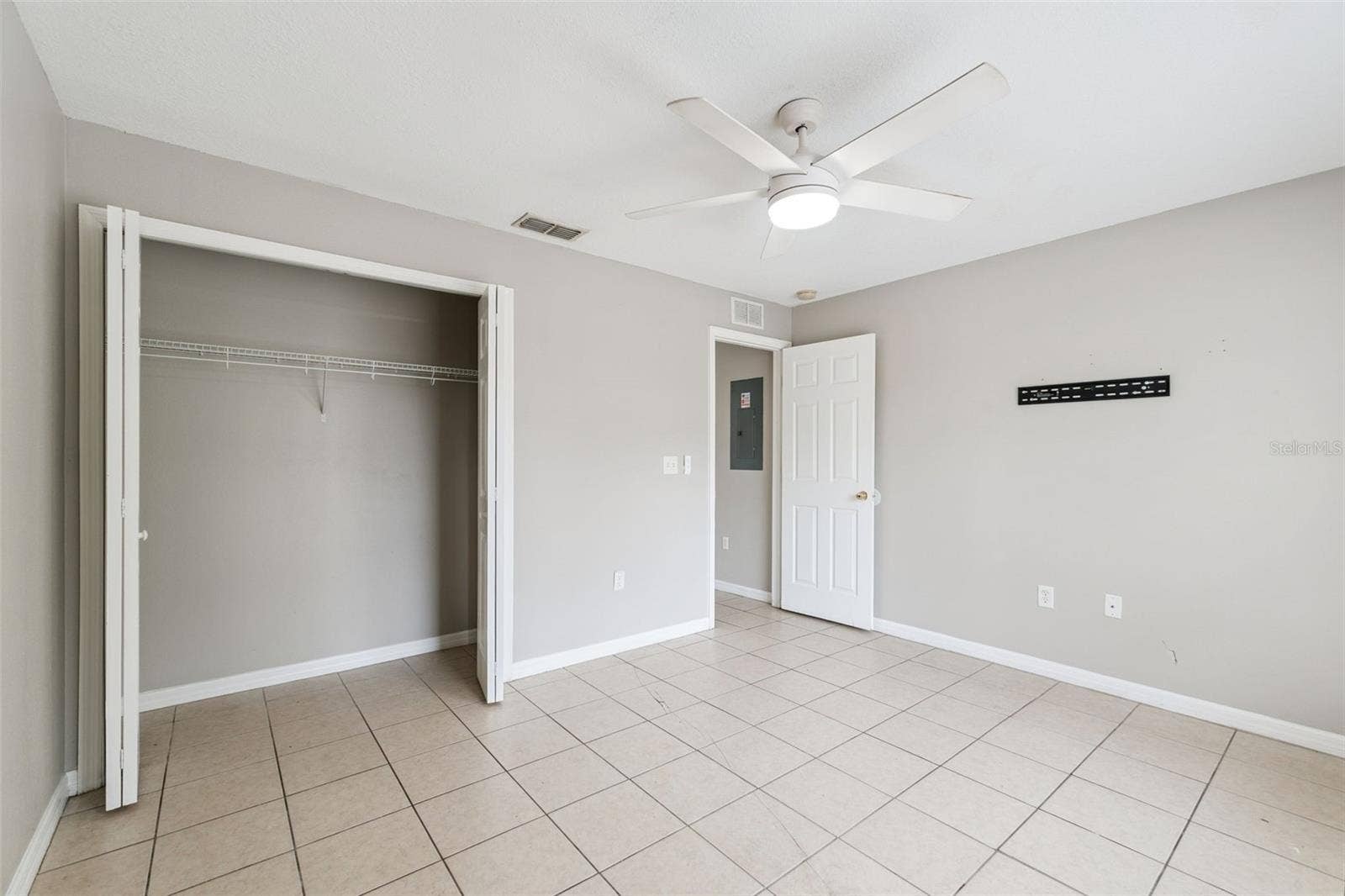 106-108 W ORANGE AVENUE, Lake Wales, FL 33853