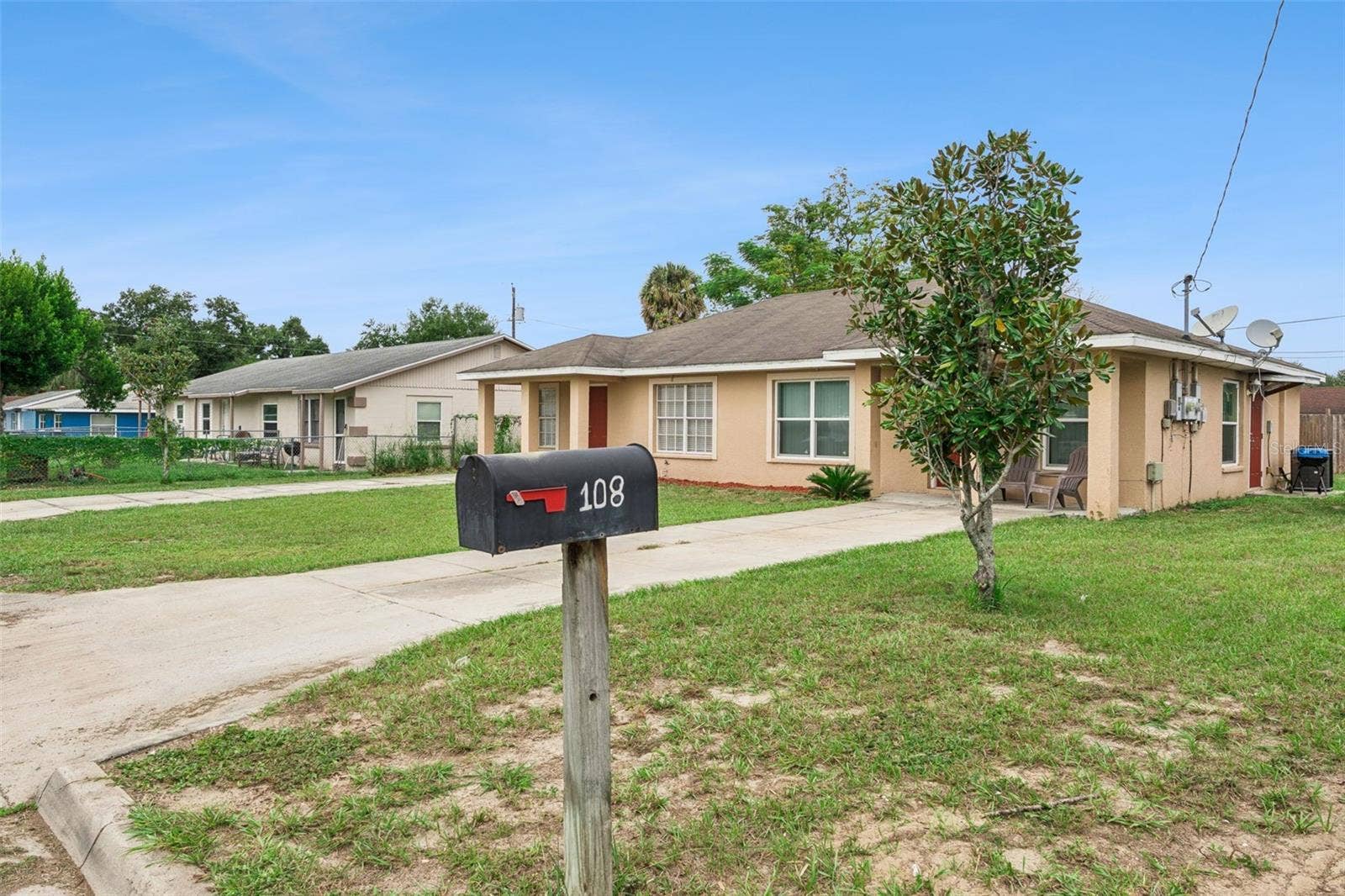 106-108 W ORANGE AVENUE, Lake Wales, FL 33853