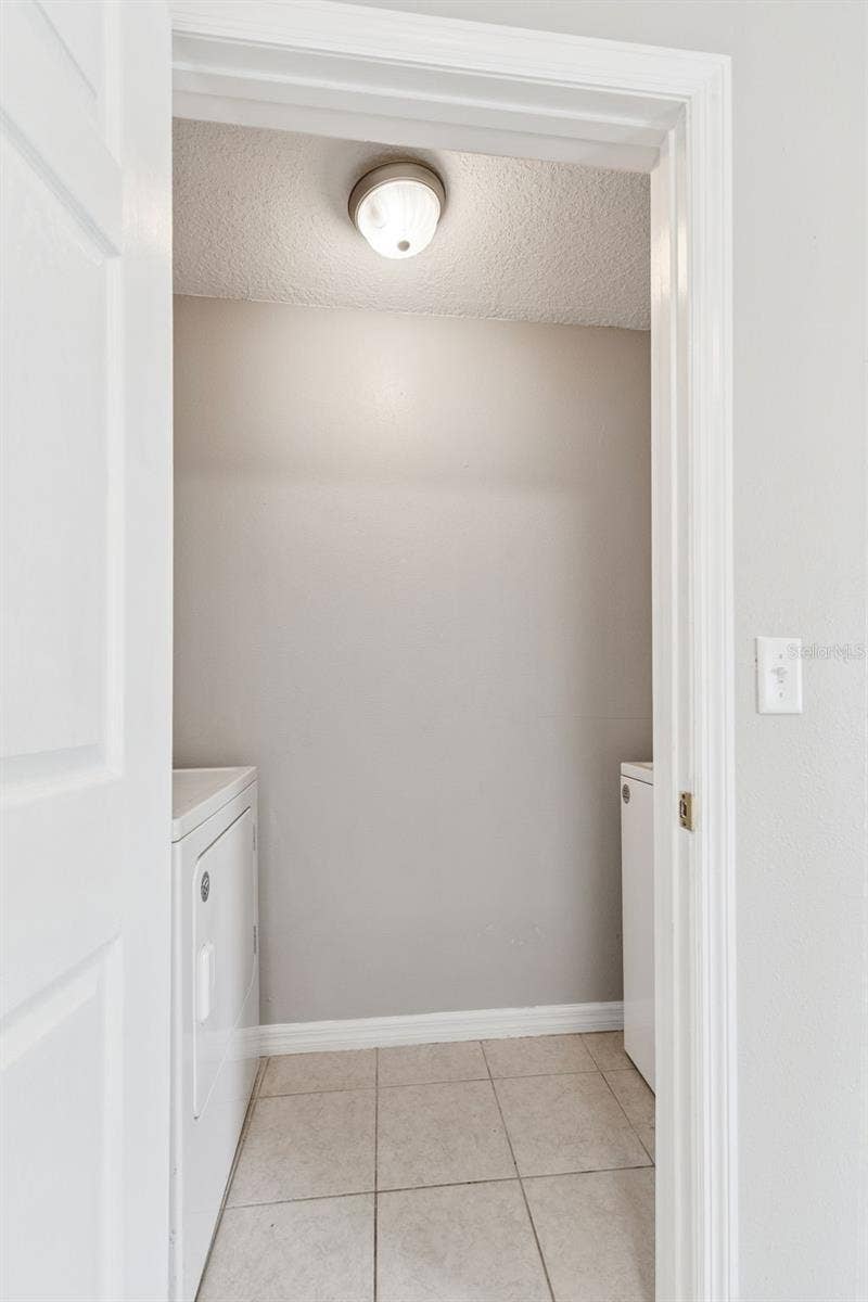 106-108 W ORANGE AVENUE, Lake Wales, FL 33853