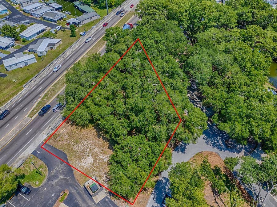 Property photo for LION LANE, Tavares, FL