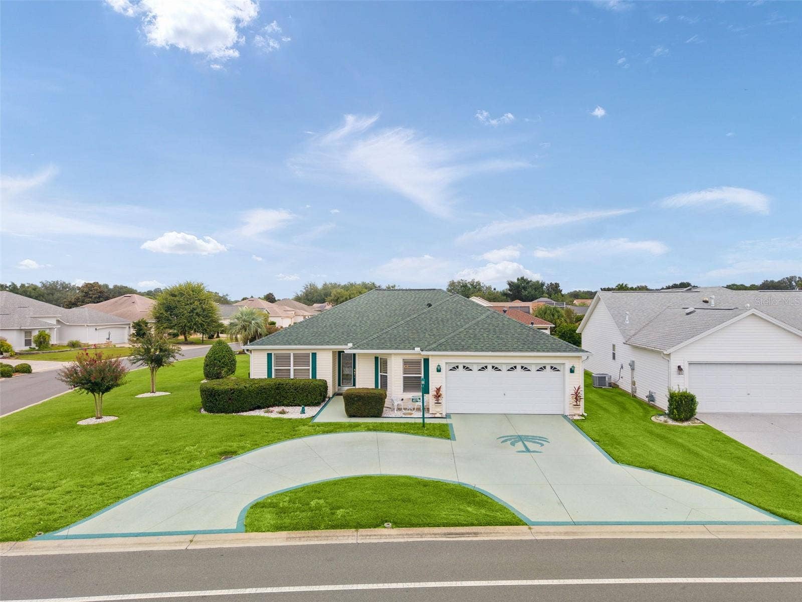 3067 SOUTHERN TRACE, The Villages, FL 32162