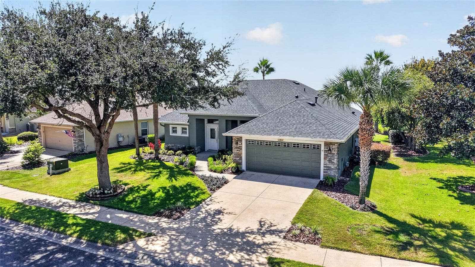 Arial view of front of 7887 Crosswinds Way.