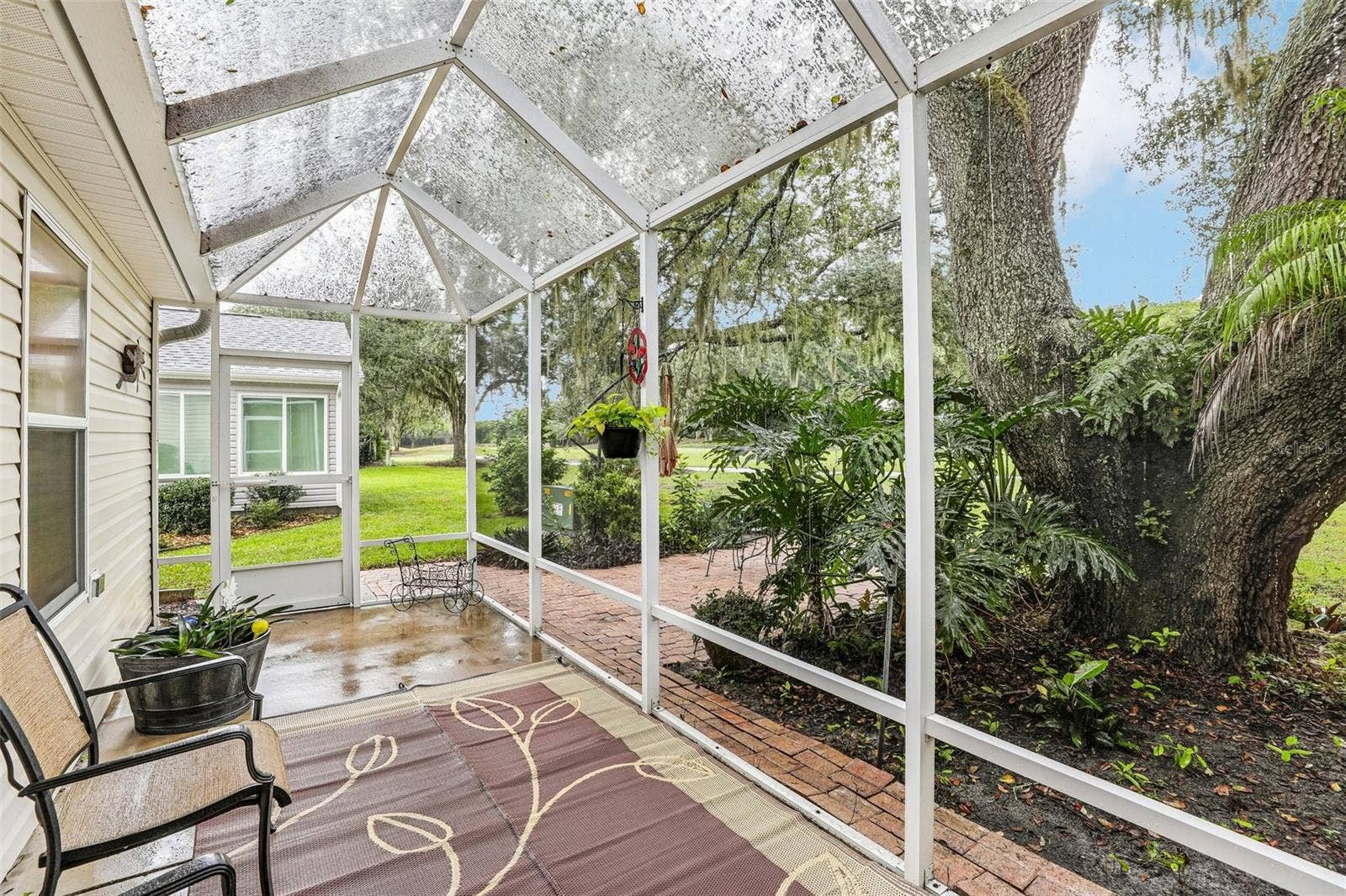 460 LOMA PASEO DRIVE, The Villages, FL 32159 460 LOMA PASEO DRIVE, The Villages, FL 32159