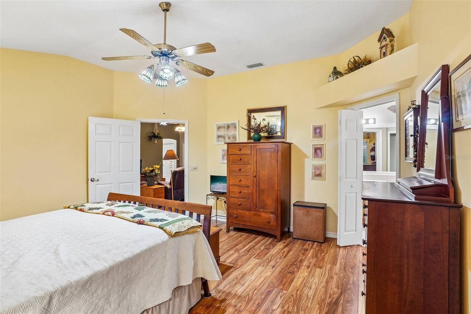 460 LOMA PASEO DRIVE, The Villages, FL 32159 Primary Bedroom