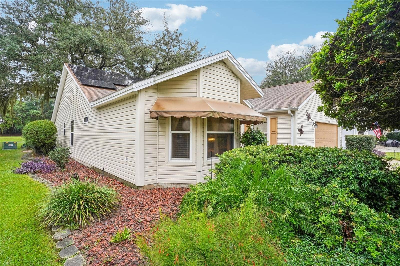 460 LOMA PASEO DRIVE, The Villages, FL 32159 460 LOMA PASEO DRIVE, The Villages, FL 32159