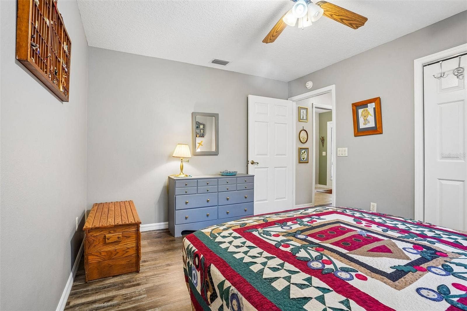 460 LOMA PASEO DRIVE, The Villages, FL 32159 Guest Bedroom