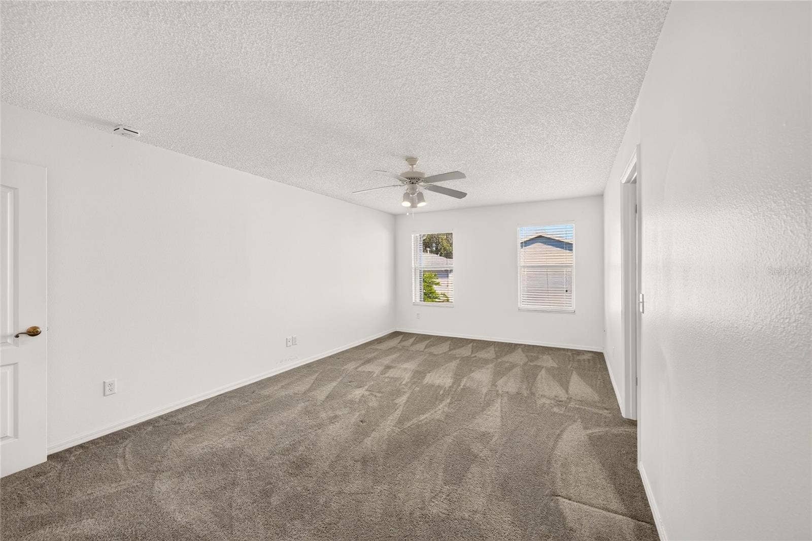 9367 SE 176TH SAFFOLD STREET, The Villages, FL 32162 9367 SE 176TH SAFFOLD STREET, The Villages, FL 32162