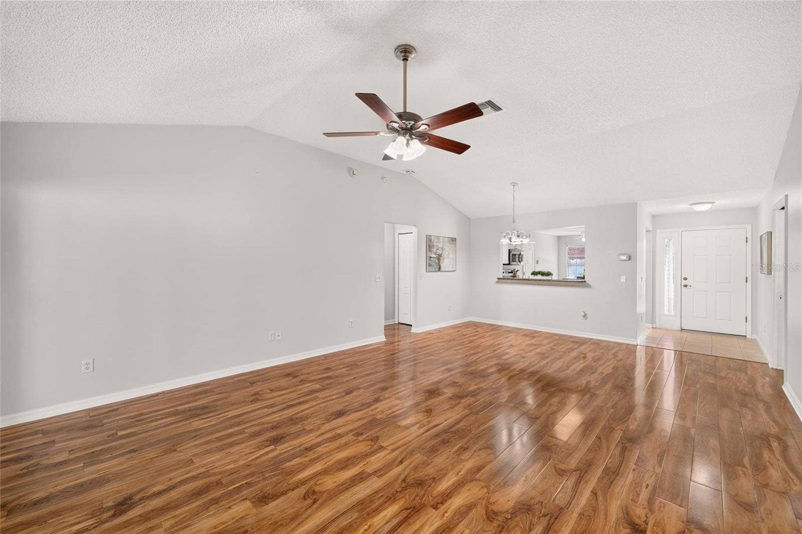 9367 SE 176TH SAFFOLD STREET, The Villages, FL 32162 9367 SE 176TH SAFFOLD STREET, The Villages, FL 32162